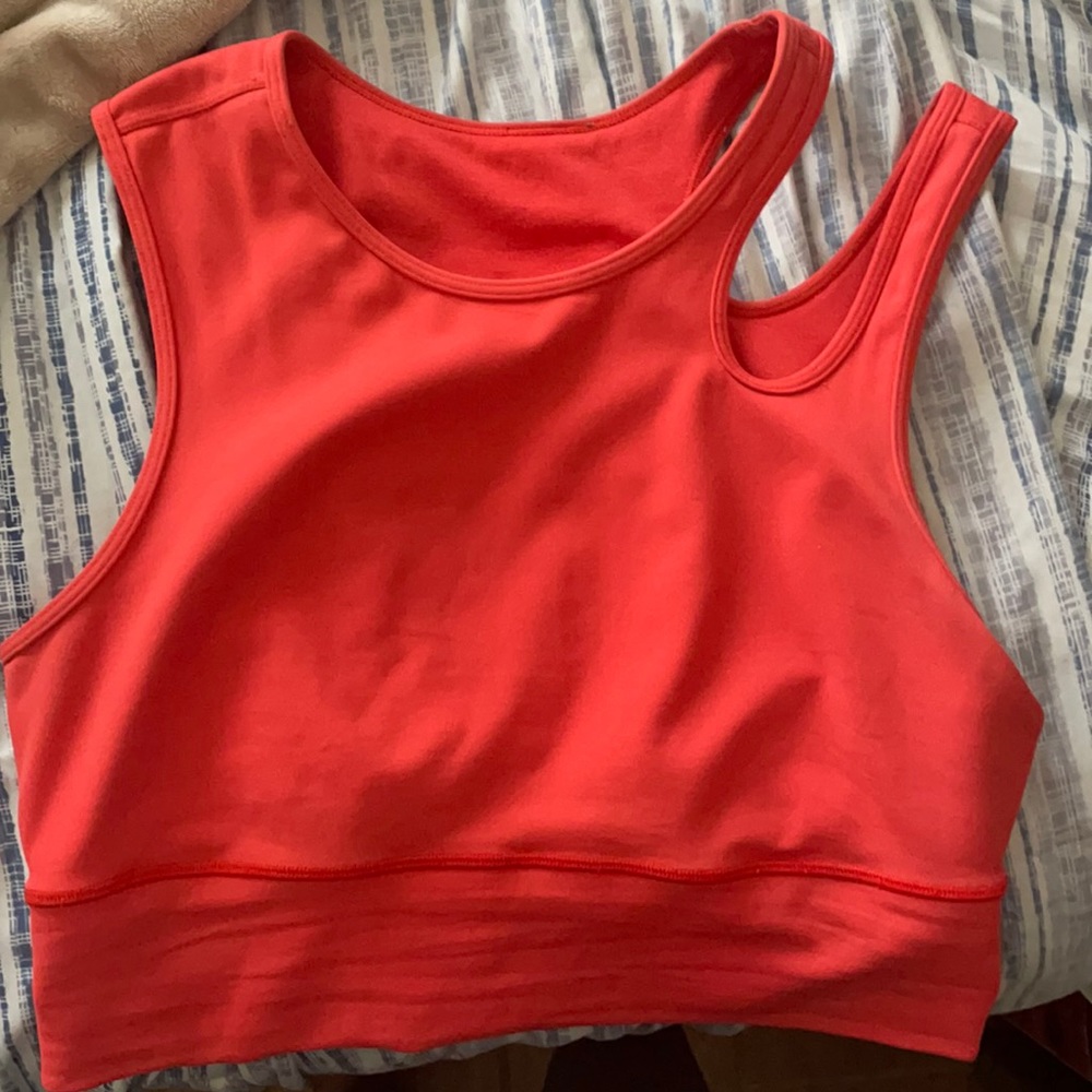 Cropped tank